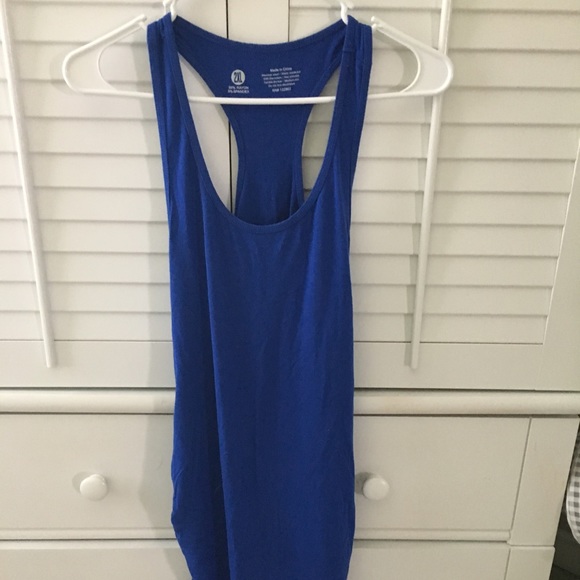 Maternity Workout Tanks 2XL - Picture 2 of 8